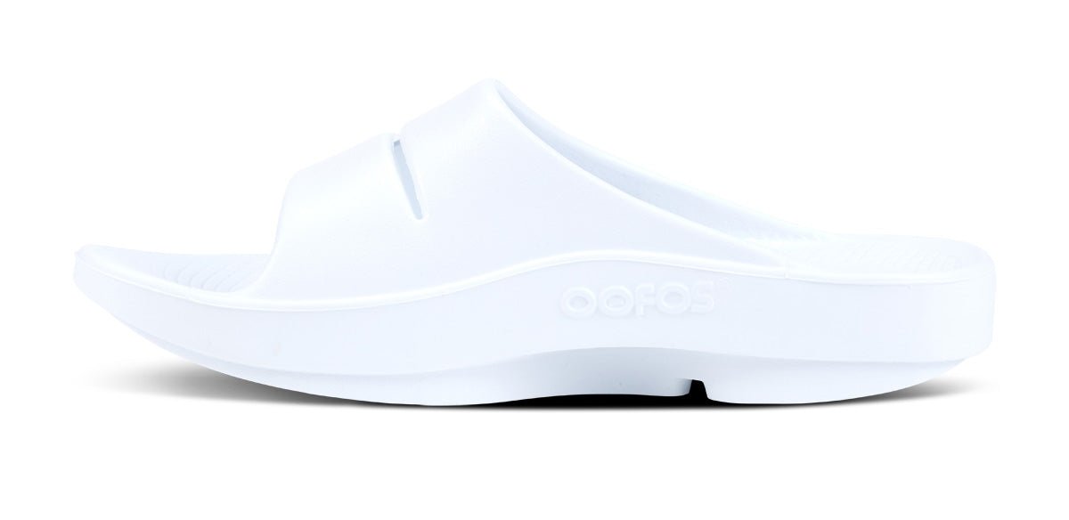 Women's OOahh Luxe Slide Sandal - White