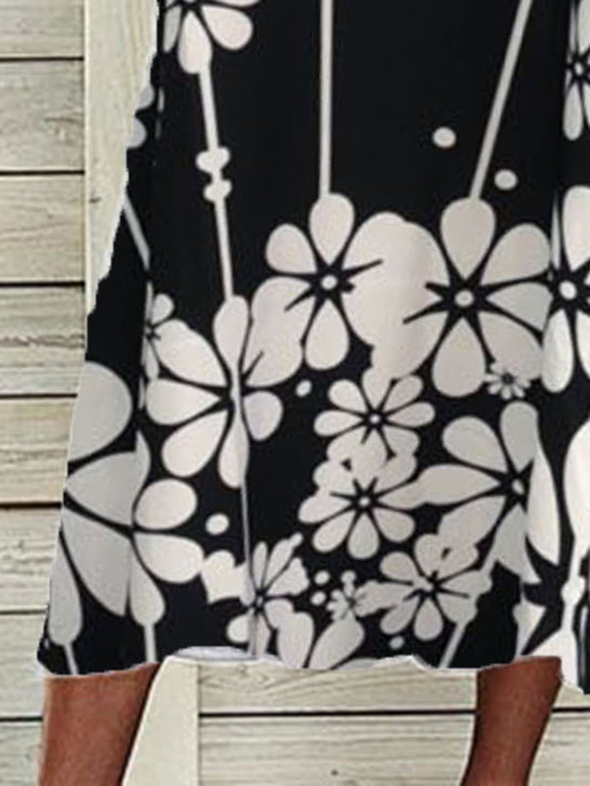 Black Sleeveless Crew Neck Cotton-Blend Dresses