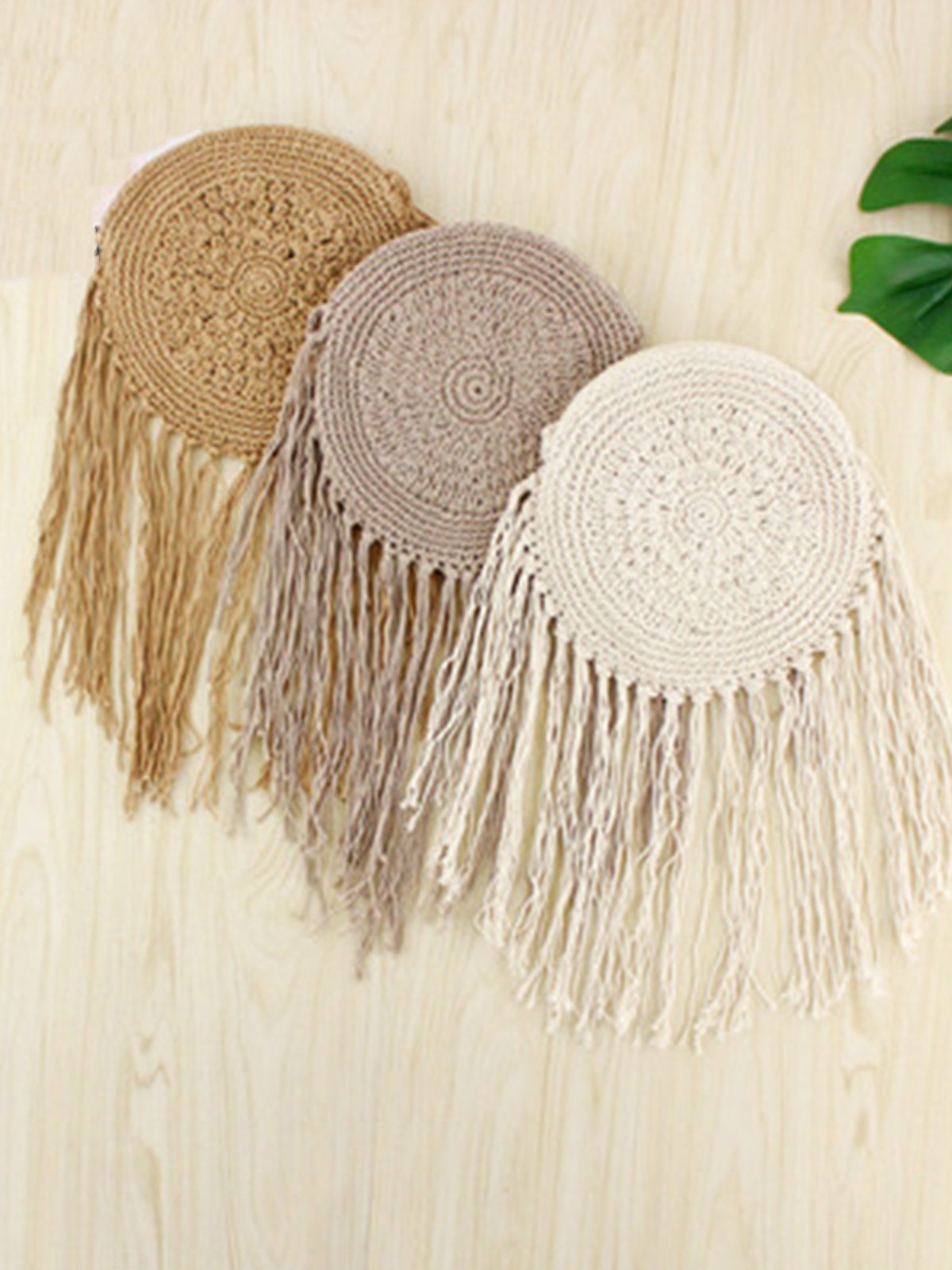 Women Hand-Woven Straw Shoulder Bag Tassel Beach Bag Handbag