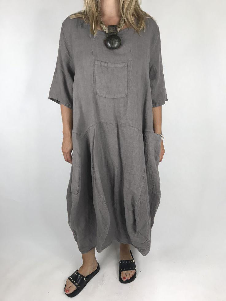 Plus Size Round Neck Solid Casual Half Sleeve Pockets Dresses