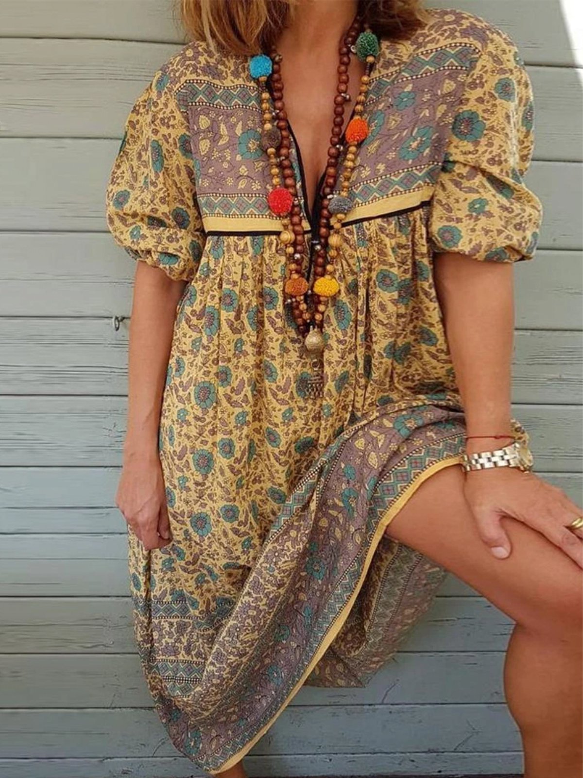 Bohemian casual vacation short sleeve V-neck dress