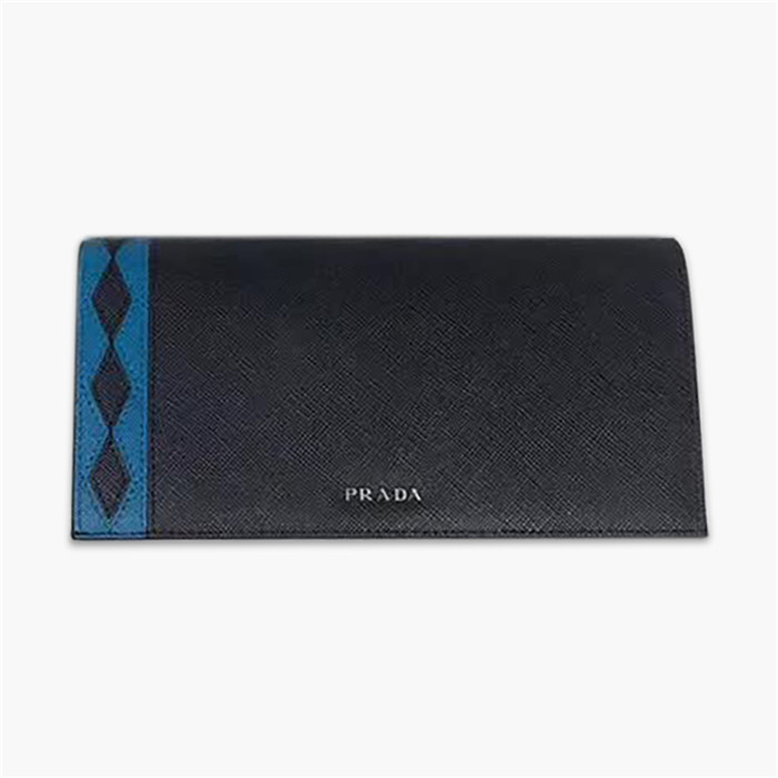 【原版皮】普拉达/Prada 西装钱夹，选用十字纹牛皮裁制而成，饰以菱形拼色，精湛走线均匀整齐，油边顺滑，款号：2MV836