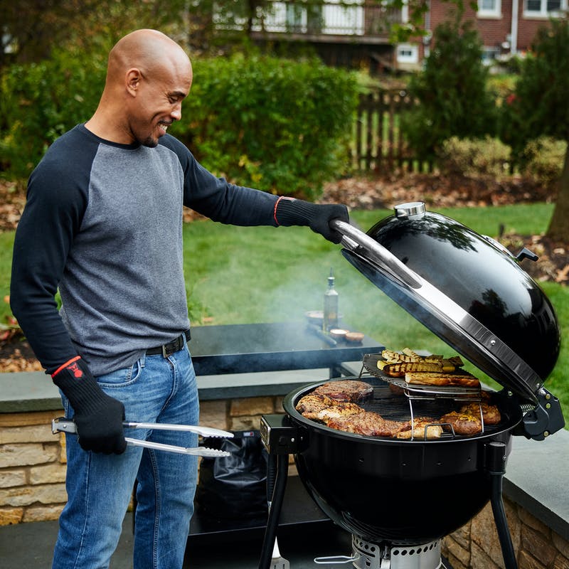 Summit® Kamado E6 Charcoal Grill - Assyleson