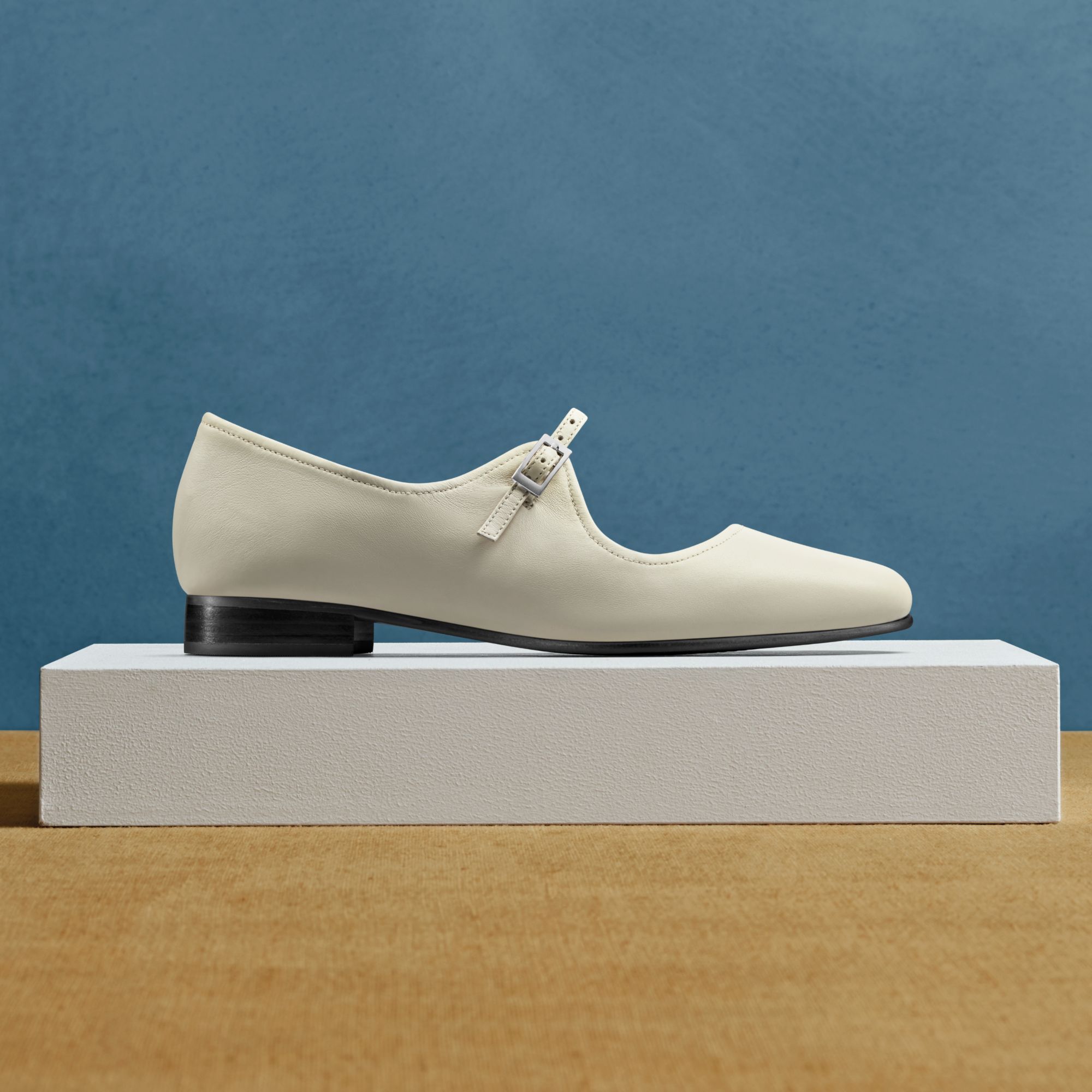 Women  Pure Flat White Leather