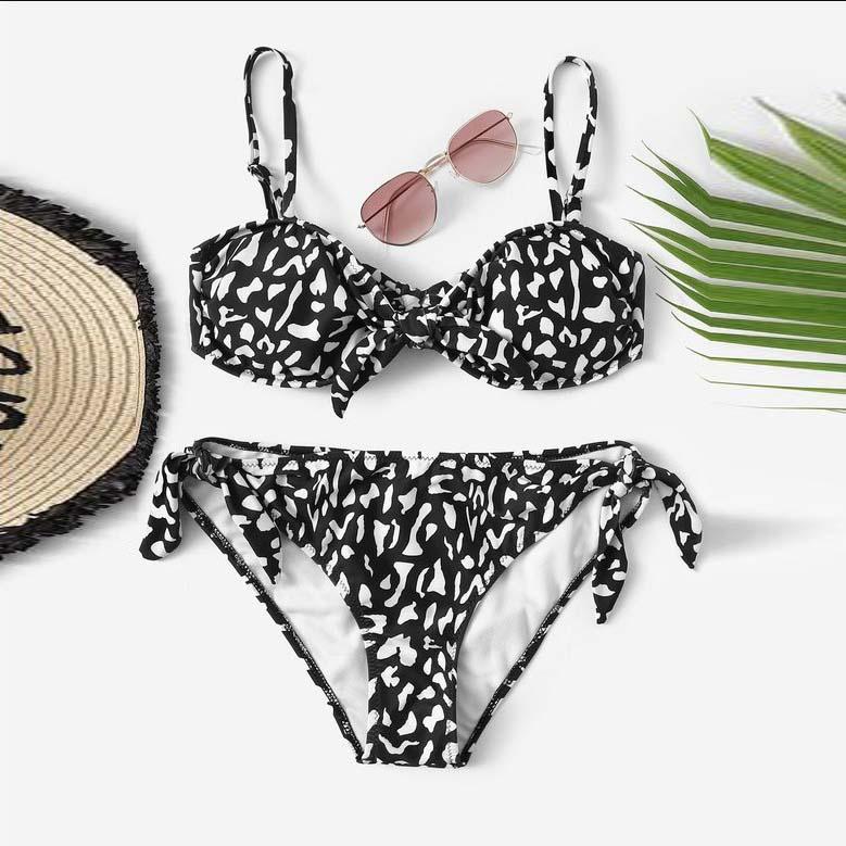 Bikini model nou, stil cu despicătură cu imprimeu sexy