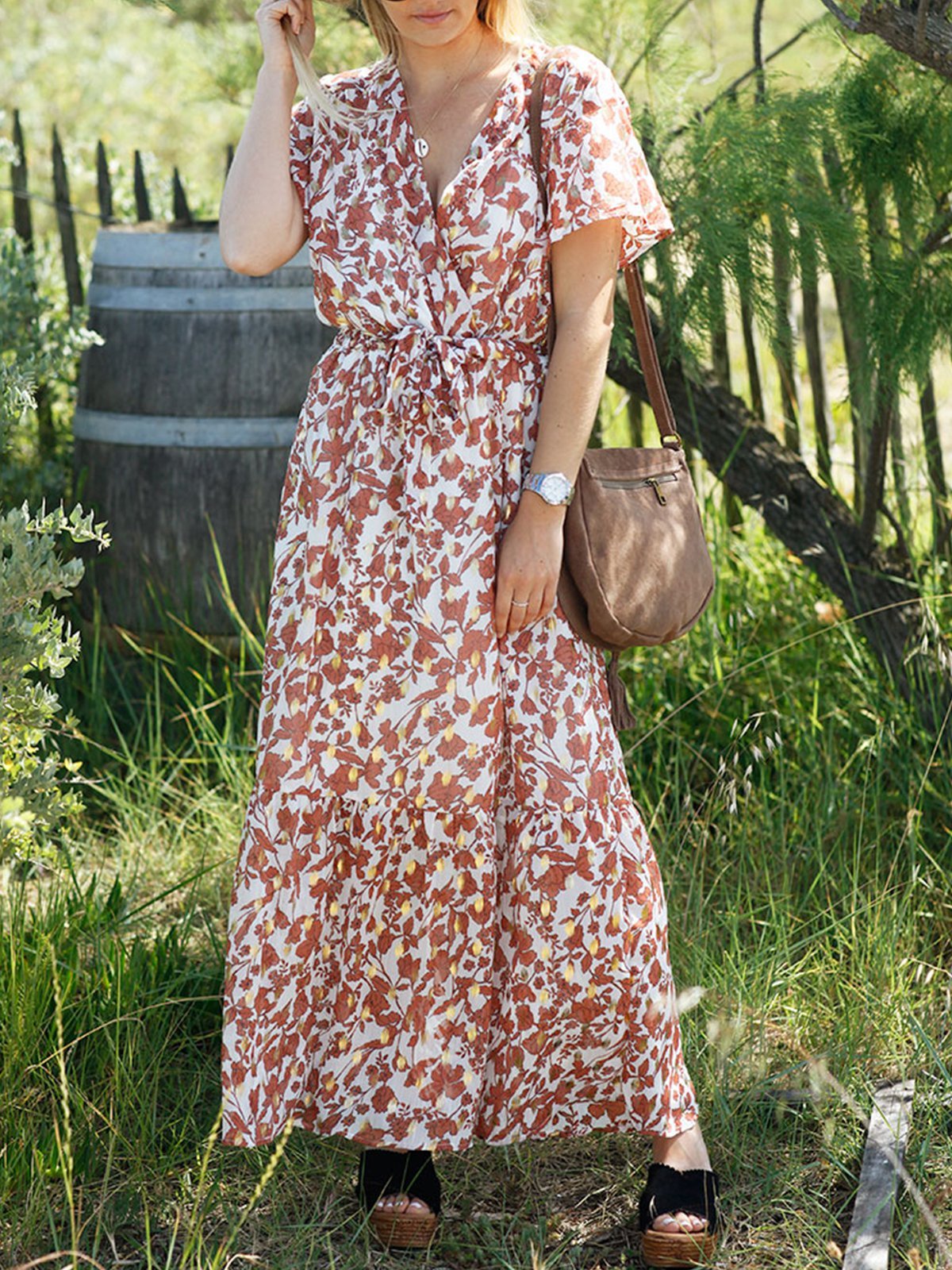 Short Sleeve Floral V Neck Dresses
