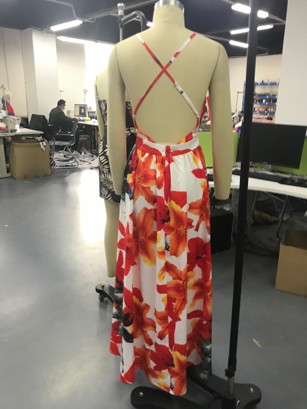 Sexy Floral Deep-V Halter Long Dress
