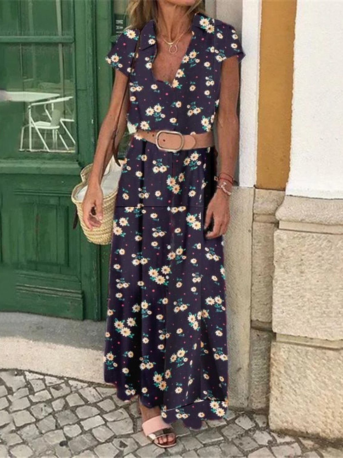 Floral-Printed Maxi Holiday Dress