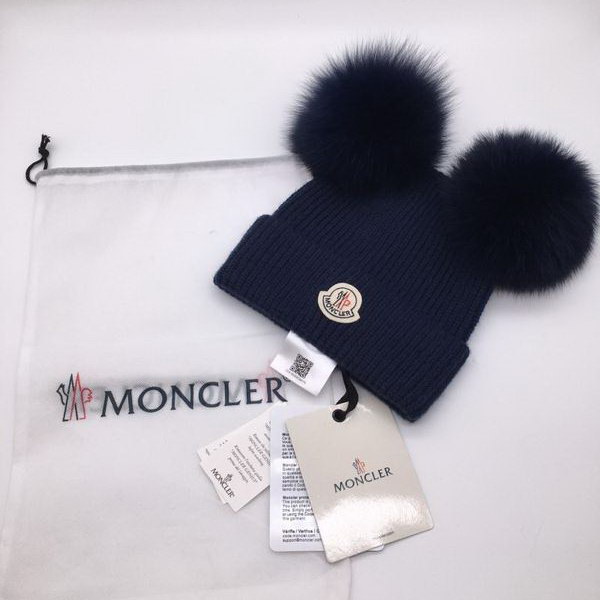 官网同步20秋季最新款-Moncler新款针织帽，独家定制超大毛球，特别火爆，采用精选毛线，手感超柔软，弹性极佳