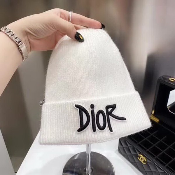 20冬季最新专柜款-迪奥Dior新款字母刺绣标针织羊毛毛线帽，定制羊毛，简约帅气新标志，男女同款超酷时尚街头风