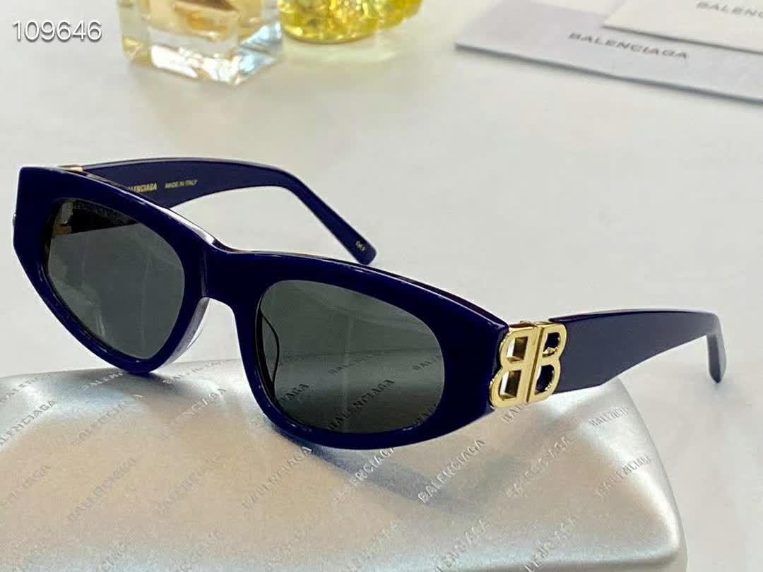 ☆「时尚达人首选」巴黎世家Balenciaga☆2020全网最新太阳眼镜流行趋势销量排行第一,让你做最耀眼最酷的时尚达人