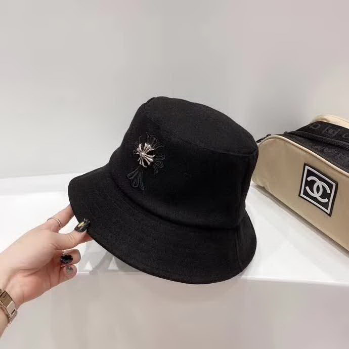 20冬季最新专柜款-ChromeHearts20秋冬新款羊毛呢子皮标十字架，个性街头朋克风，神秘复古十字架，帅气！帽型超正！精品刺绣皮边，妥妥的高级风！