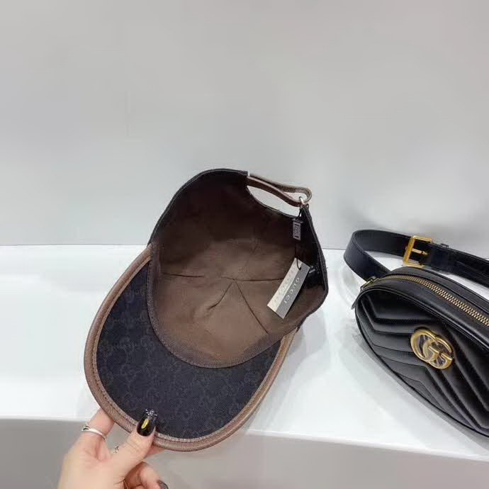 20冬季最新专柜款-古驰Gucci新款棒球帽，金属双G，专柜最新款，1:1开模订制，正版开模五金，原版帆布料+头层牛皮，质量超赞