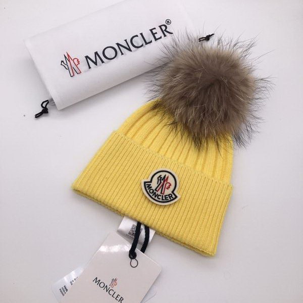 官网同步20秋季最新款-Moncler新款针织帽，独家定制超大毛球，特别火爆，采用精选毛线，手感超柔软，弹性极佳