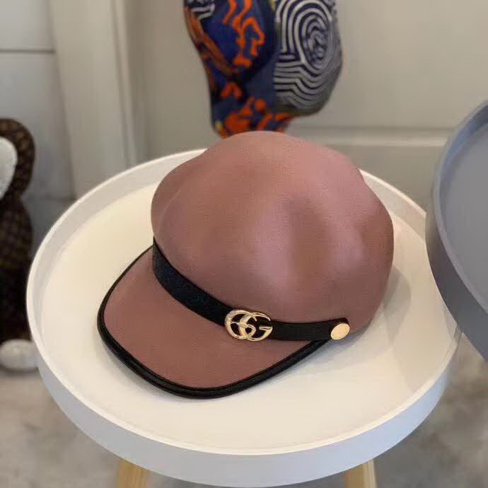 20冬季最新专柜款-古驰Gucci秋冬新款高品质羊毛军帽，经典时尚织带LOGO，法式名媛风！超显气质的款式