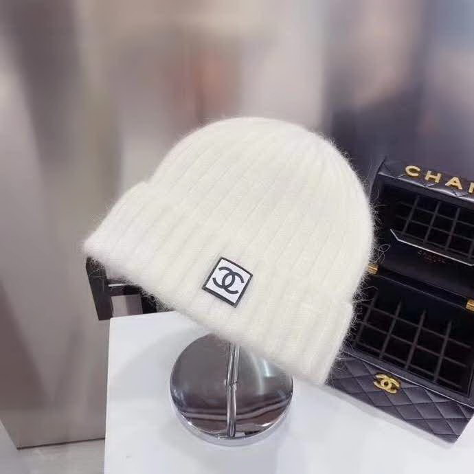 20冬季最新专柜款-Chanel秋冬新款高品质中古兔羊毛针织线帽，时尚百搭的炸街单品，弹性极佳，手感超好！粉色很嫩，嗲妹仔款！