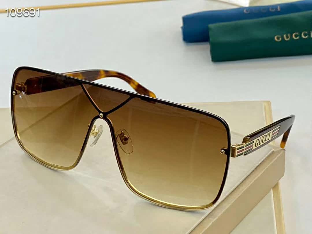 ☆「时尚达人首选」古驰Gucci☆2020全网最新太阳眼镜流行趋势销量排行第一,让你做最耀眼最酷的时尚达人