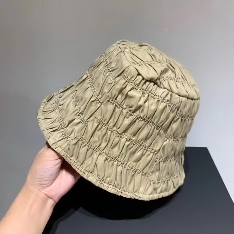 20冬季最新专柜款-Prada2020秋季新款褶皱休闲渔夫帽，百搭时尚，携带方便，可调节