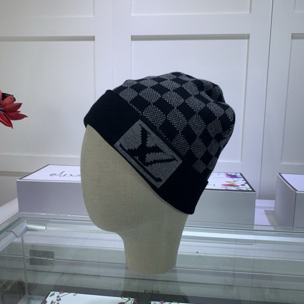 官网同步20秋季最新款-LV新款毛线针织帽子，专柜同步，冬季必备款