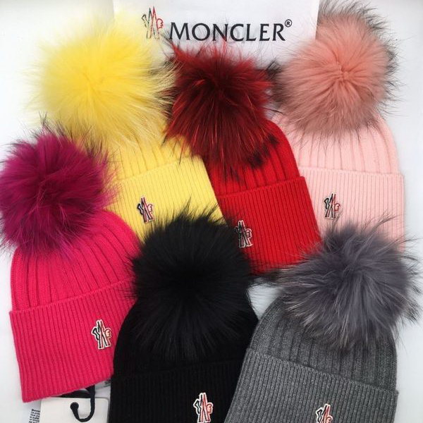 官网同步20秋季最新款-Moncler新款针织帽，独家定制超大毛球，特别火爆，采用精选毛线，手感超柔软，弹性极佳