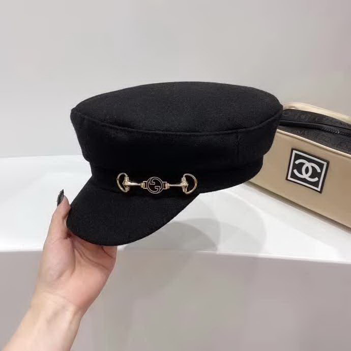 20冬季最新专柜款-古驰Gucci锁扣羊毛呢子军帽，简约轻奢大牌风，简约百搭气质款，保暖凹造型必备单品！