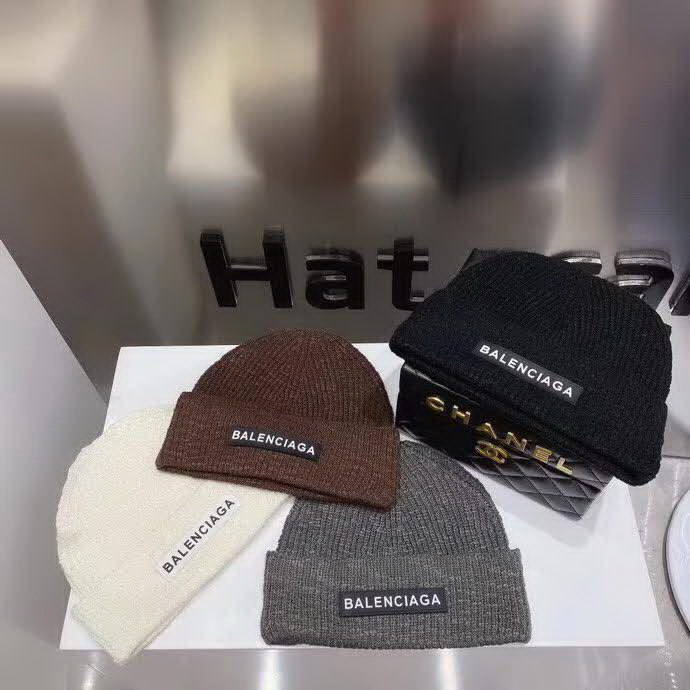 20冬季最新专柜款-Balenciaga新款雪花工艺薄款针织帽，字母标志针织帽，质感薄款，面料超舒适，秋冬流行色调，潮人百搭款！时尚街头风！