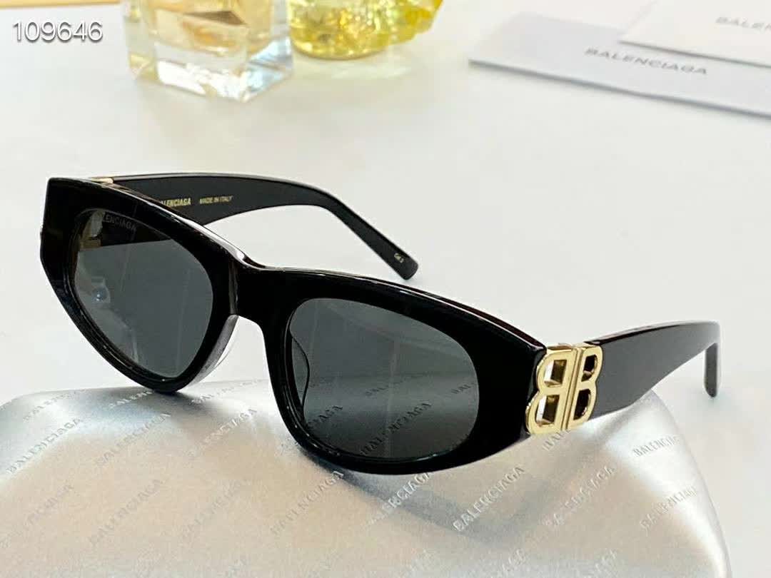 ☆「时尚达人首选」巴黎世家Balenciaga☆2020全网最新太阳眼镜流行趋势销量排行第一,让你做最耀眼最酷的时尚达人