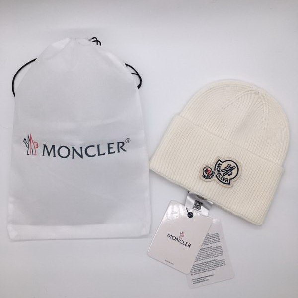 官网同步20秋季最新款-Moncler新款毛线针织帽子，专柜同步，冬季必备款
