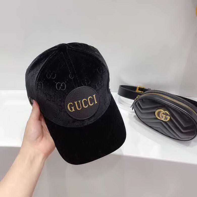 20冬季最新专柜款-古驰Gucci新款绒压花，老花gg皮标棒球帽，专柜同步新款，光滑绒面，尊显奢华质感，高级名媛贵族风