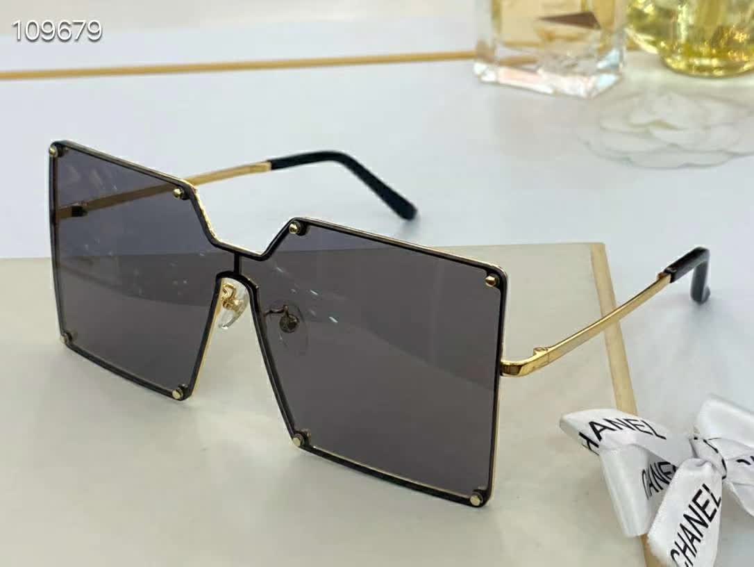 ☆「时尚达人首选」香奈儿Chanel☆2020全网最新太阳眼镜流行趋势销量排行第一,让你做最耀眼最酷的时尚达人