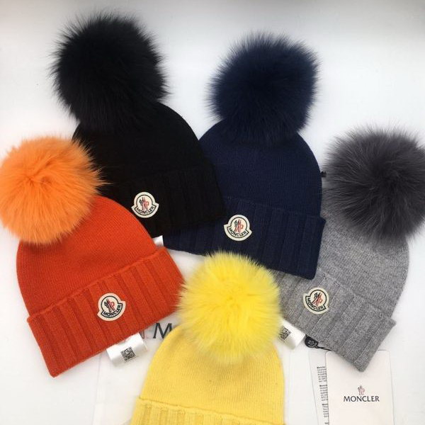 官网同步20秋季最新款-Moncler新款针织帽，独家定制超大毛球，特别火爆，采用精选毛线，手感超柔软，弹性极佳
