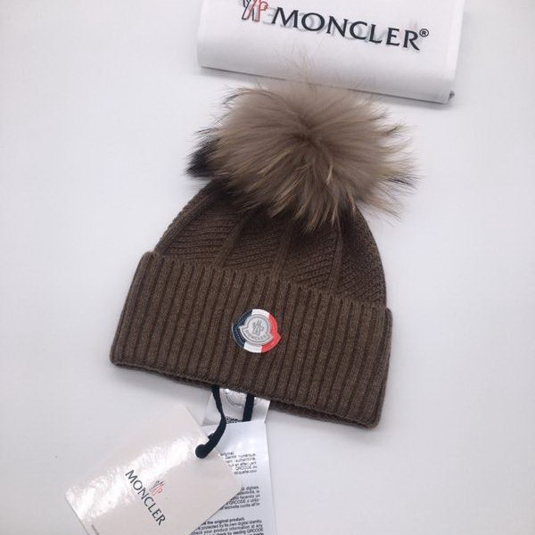 官网同步20秋季最新款-Moncler新款针织帽，独家定制超大毛球，特别火爆，采用精选毛线，手感超柔软，弹性极佳