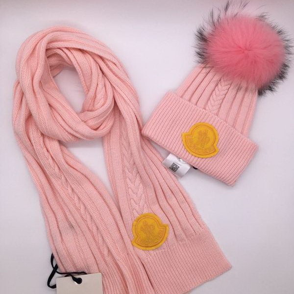 官网同步20秋季最新款-Moncler二​件套系‌列 围巾‎，帽子经‌典‎系‎列，精​致美感，精选毛线，手感超柔软，冬季必备款