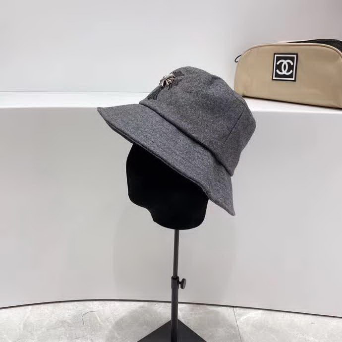 20冬季最新专柜款-ChromeHearts20秋冬新款羊毛呢子皮标十字架，个性街头朋克风，神秘复古十字架，帅气！帽型超正！精品刺绣皮边，妥妥的高级风！