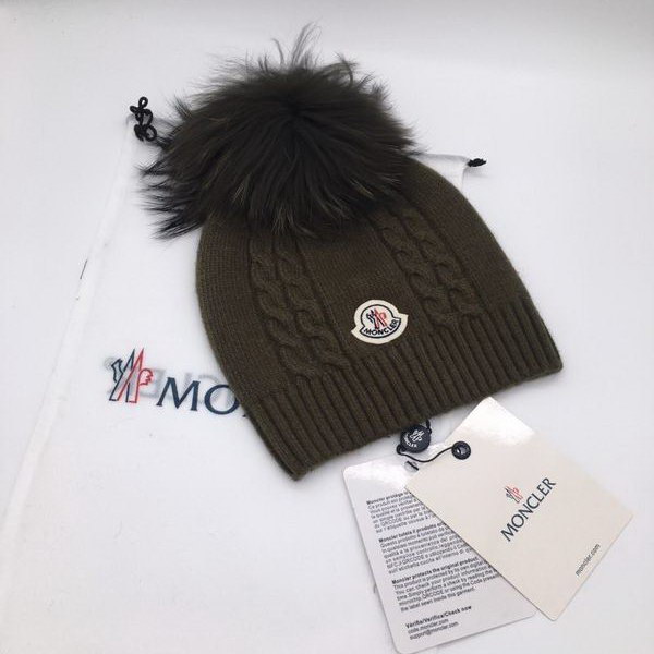 官网同步20秋季最新款-Moncler新款针织帽，独家定制超大毛球，特别火爆，采用精选毛线，手感超柔软，弹性极佳