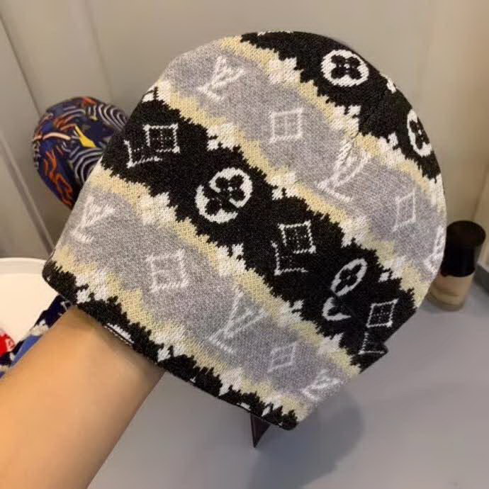 20冬季最新专柜款-路易威登LV羊毛毛线帽，定制羊毛，帅气朋克风超酷时尚街头风