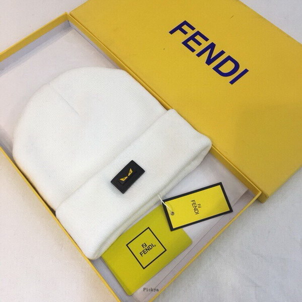 官网同步20秋季最新款-Fendi新款毛线针织帽子，专柜同步，冬季必备款