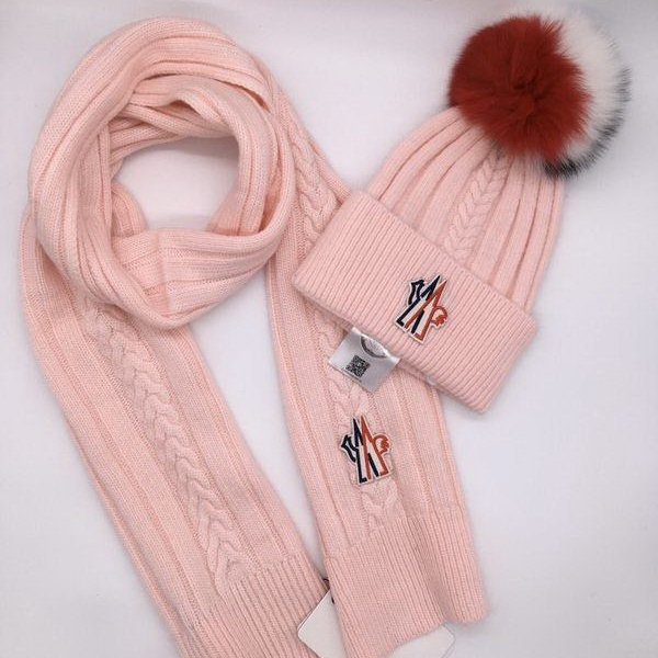 官网同步20秋季最新款-Moncler二​件套系‌列 围巾‎，帽子经‌典‎系‎列，精​致美感，精选毛线，手感超柔软，冬季必备款