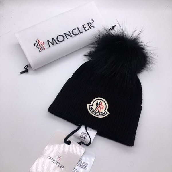 官网同步20秋季最新款-Moncler新款针织帽，独家定制超大毛球，特别火爆，采用精选毛线，手感超柔软，弹性极佳