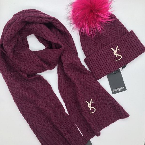 官网同步20秋季最新款-YSL二​件套系‌列 围巾‎，帽子经‌典‎系‎列，精​致美感，精选毛线，手感超柔软，冬季必备款