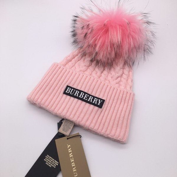 官网同步20秋季最新款-Burberry新款毛线针织帽子，独​家定‎制​超大毛球​，特别​火爆，采用精选​毛​线，手感超柔软，弹性极佳