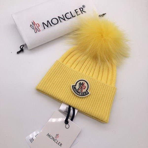 官网同步20秋季最新款-Moncler新款针织帽，独家定制超大毛球，特别火爆，采用精选毛线，手感超柔软，弹性极佳