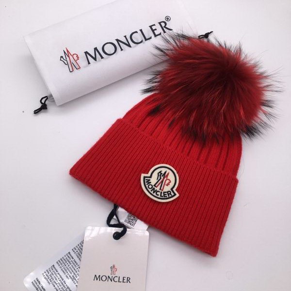 官网同步20秋季最新款-Moncler新款针织帽，独家定制超大毛球，特别火爆，采用精选毛线，手感超柔软，弹性极佳