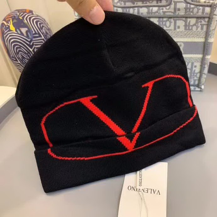 20冬季最新专柜款-VALENTINO华伦天奴羊毛毛线帽，定制羊毛，帅气朋克风超酷时尚街头风