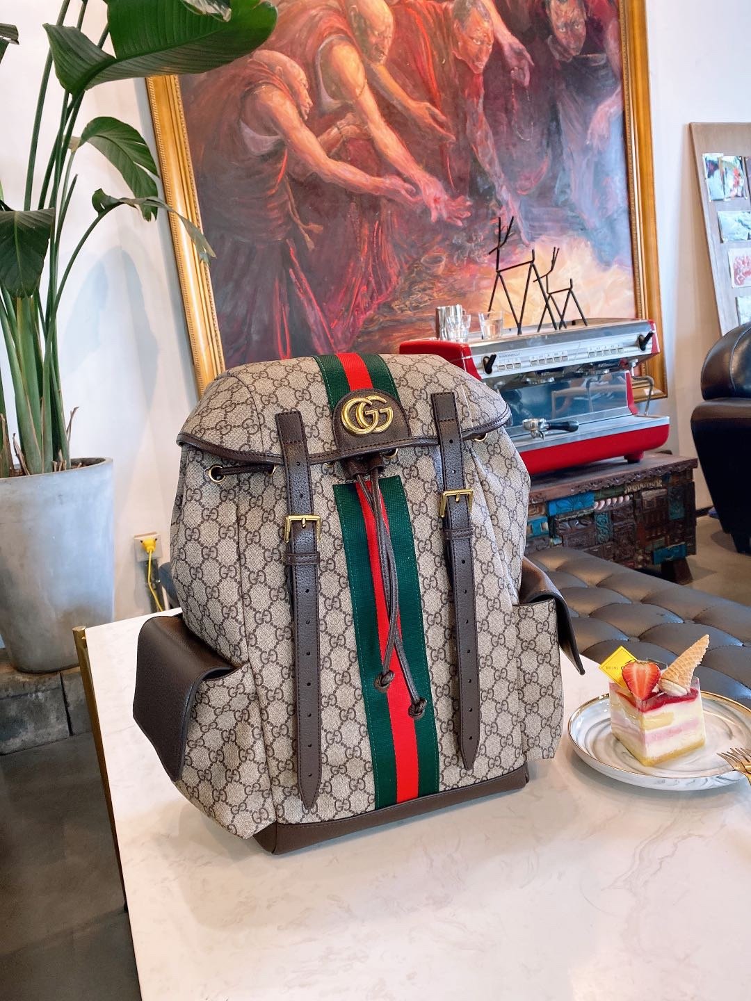 GUCCI  LB5812005020123  size: 30x45cm