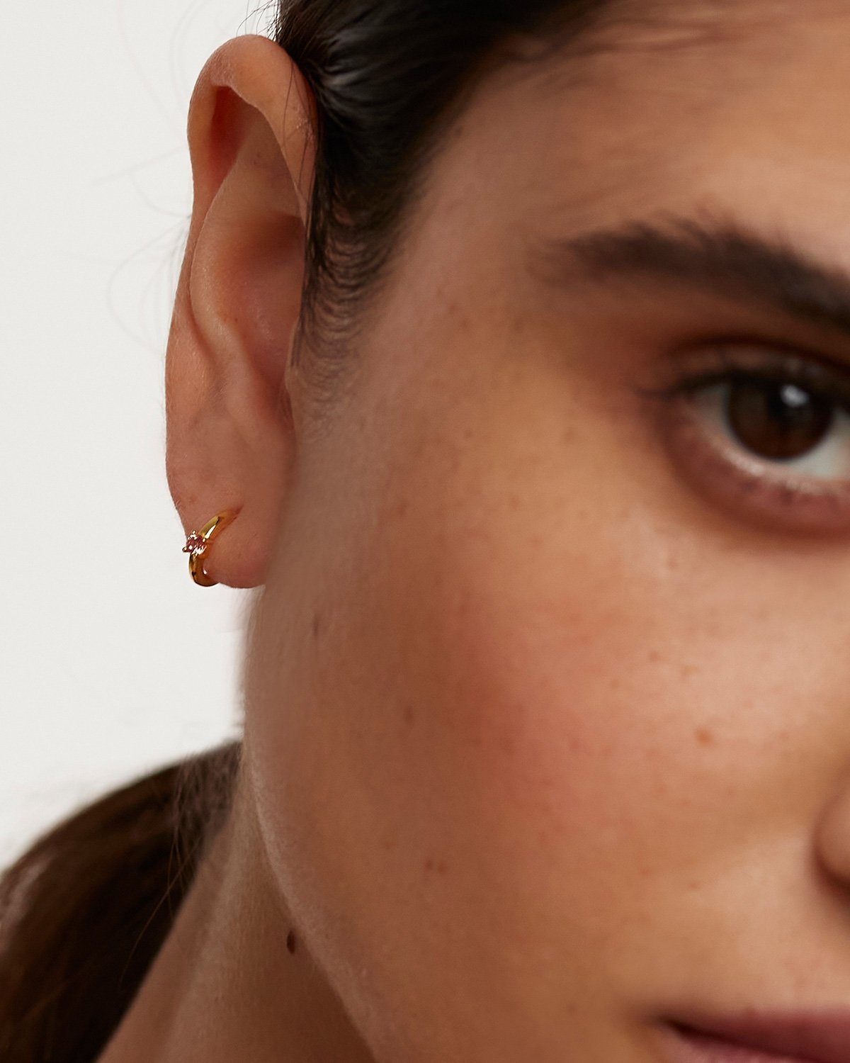 Lavender Solitary Earrings Gold