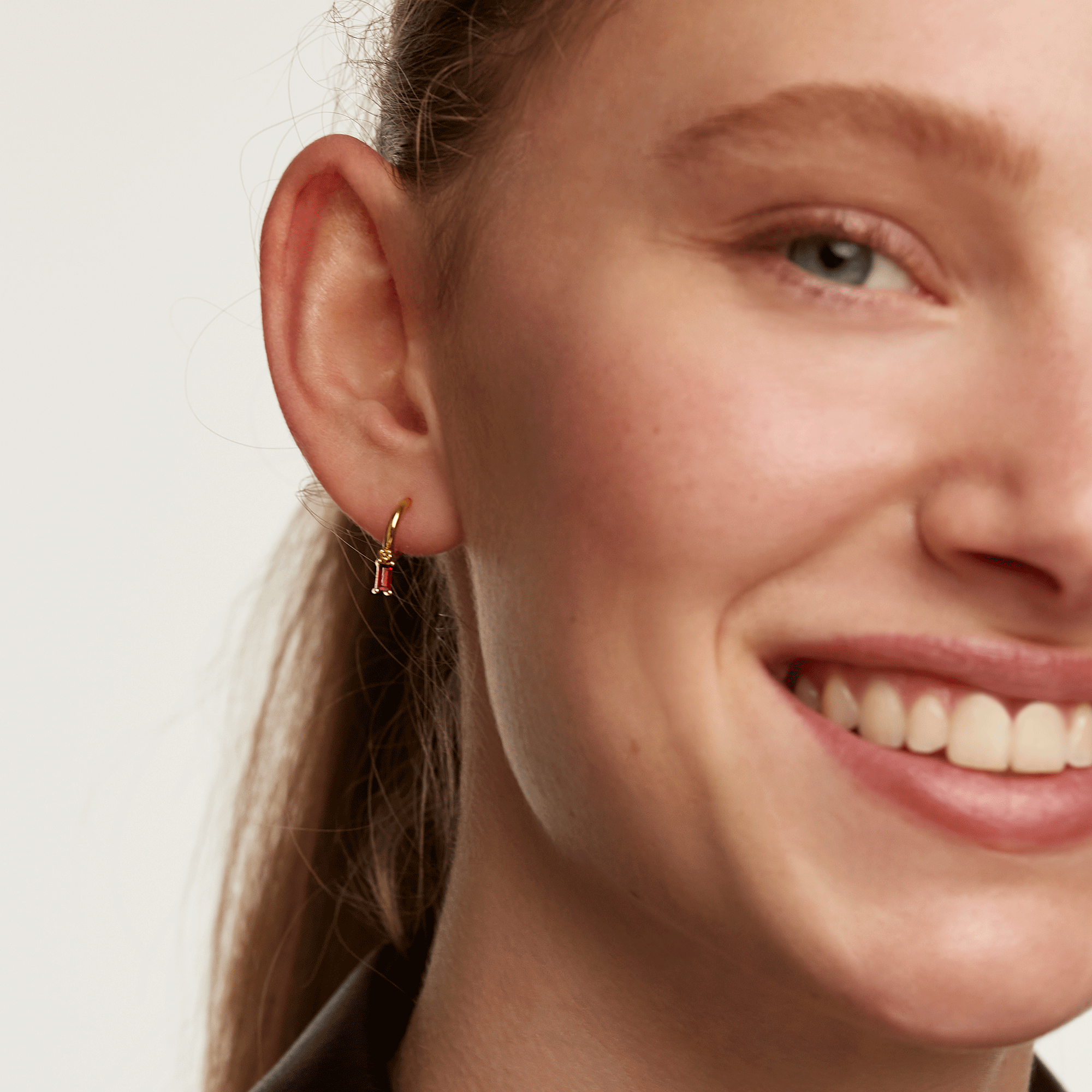 Cherry Alia gold Earrings