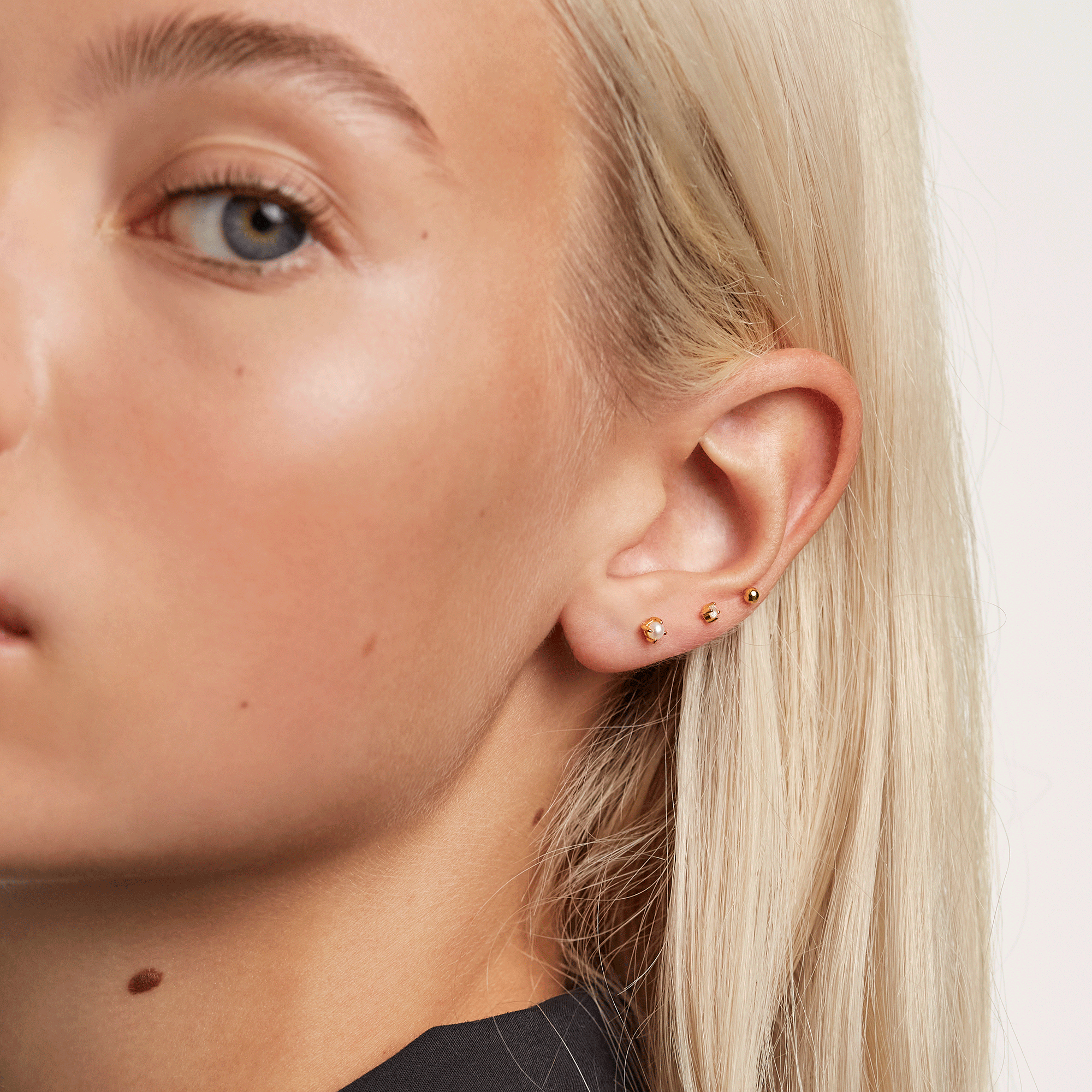 Angel Gold Earrings Set