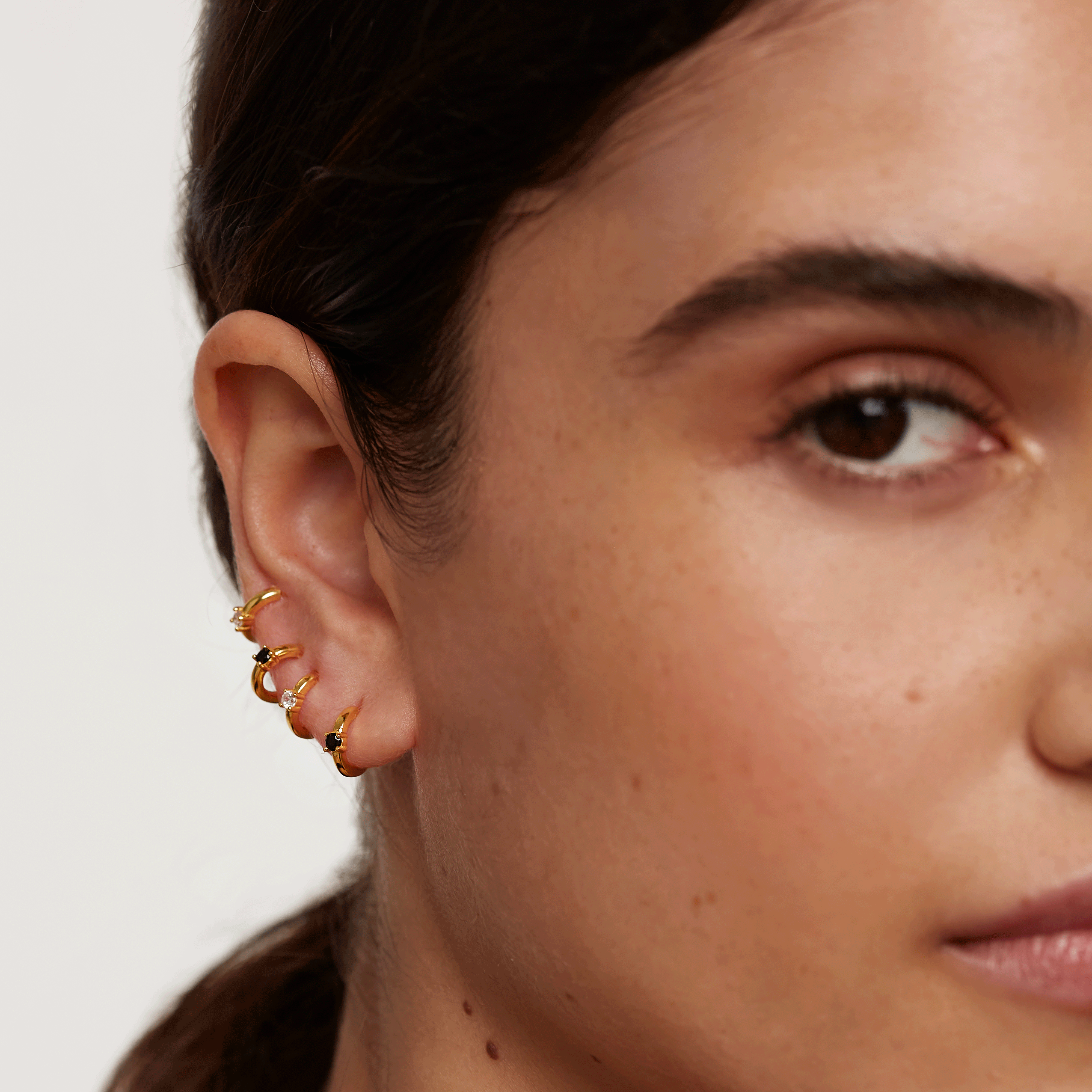 White&Black Solitary Earrings Bundle