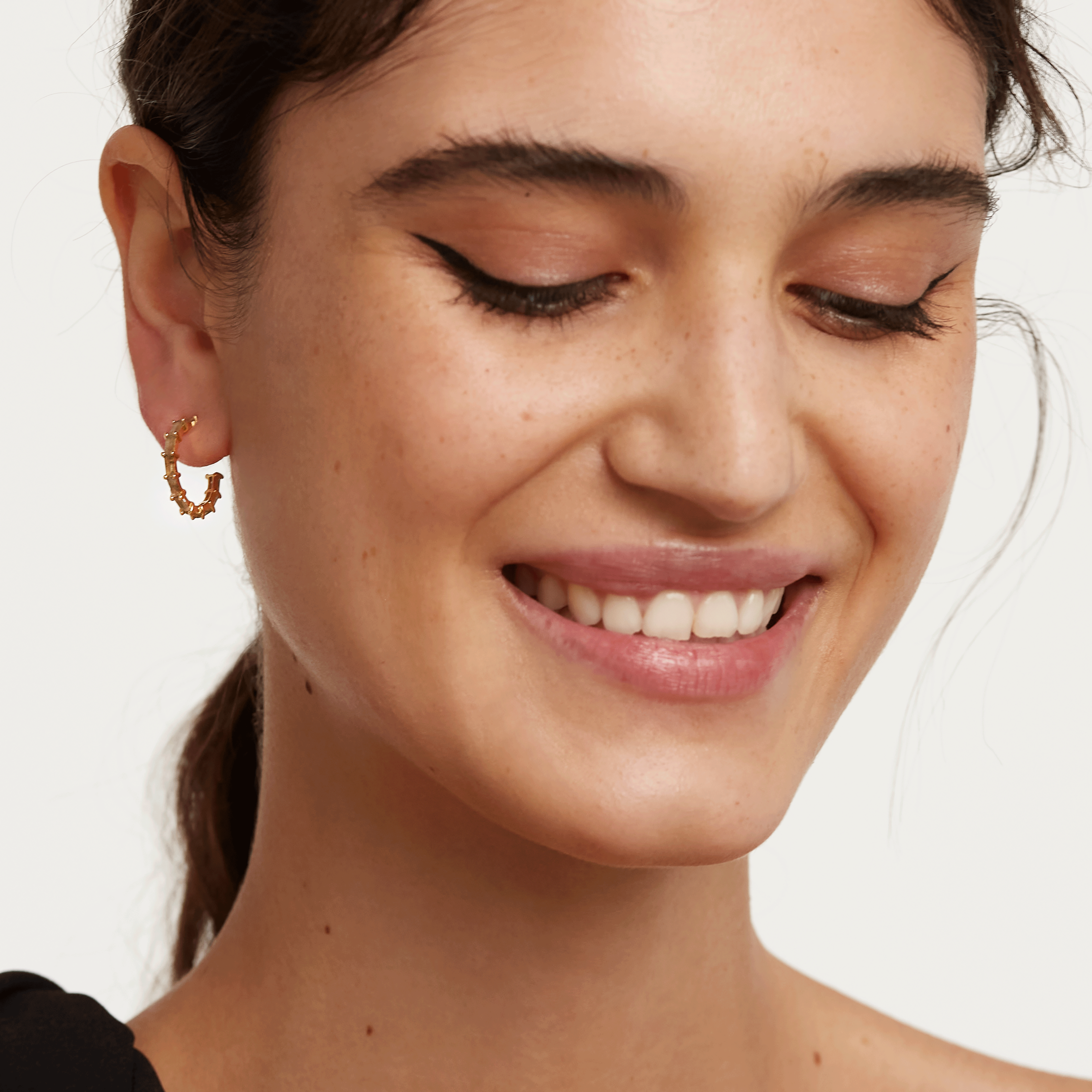 Pistil Gold Earrings